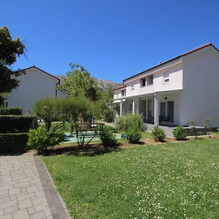Fuer 4 Personen Ca- 53 M² In Baska- Adriakueste Kroatien - Kroatische Inseln By Interhome Apartamento