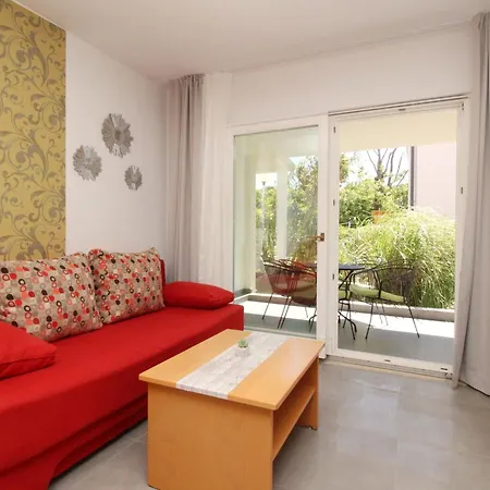 Fuer 4 Personen Ca- 53 M² In Baska- Adriakueste Kroatien - Kroatische Inseln By Interhome Apartamento *