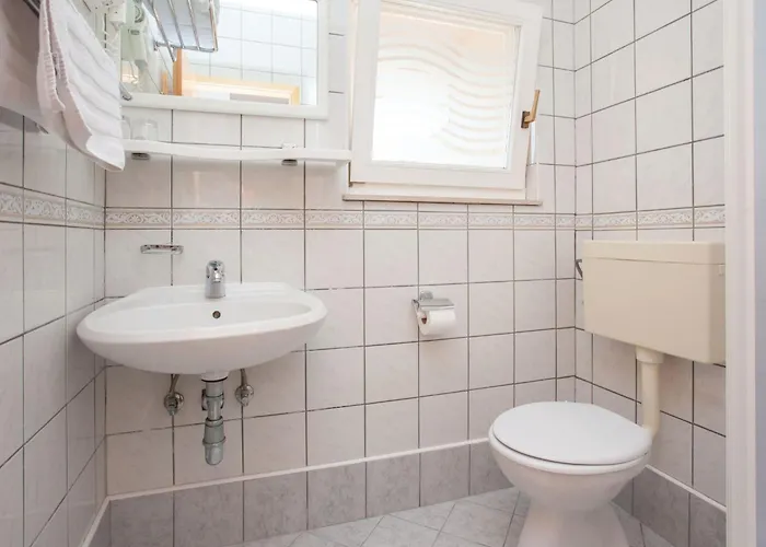Apartment Fuer 4 Personen Ca- 53 M² In Baska- Adriakueste Kroatien - Kroatische Inseln By Interhome * Baska (Krk)