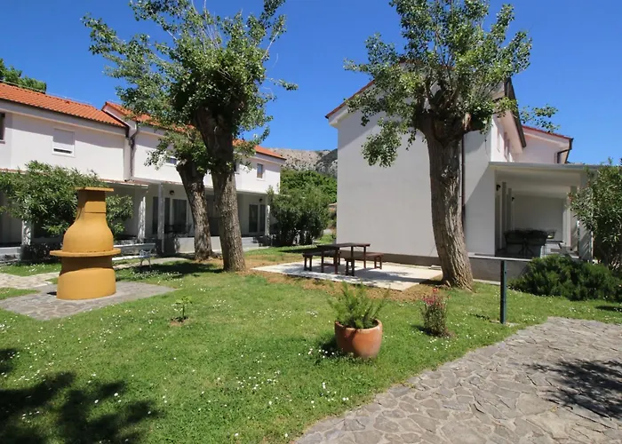 Apartment Fuer 4 Personen Ca- 53 M² In Baska- Adriakueste Kroatien - Kroatische Inseln By Interhome Baška