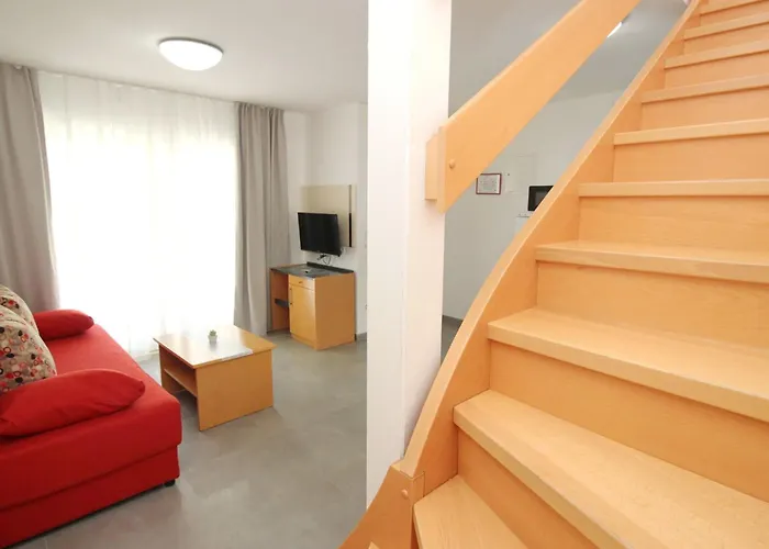 Apartment Fuer 4 Personen Ca- 53 M² In Baska- Adriakueste Kroatien - Kroatische Inseln By Interhome 巴斯卡