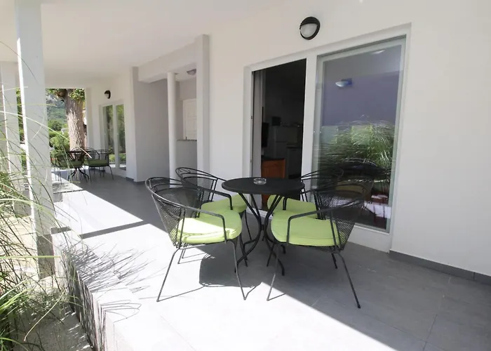 公寓 Apartment Fuer 4 Personen Ca- 53 M² In Baska- Adriakueste Kroatien - Kroatische Inseln By Interhome *